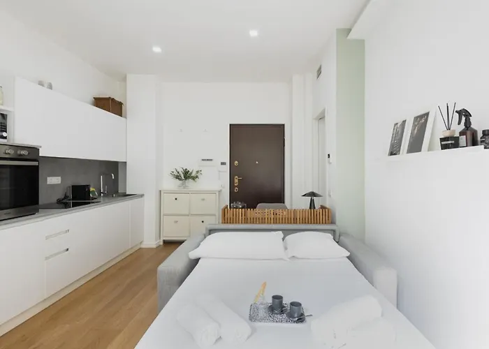 Easylife - - Piazzale Segrino - Isola מילאנו