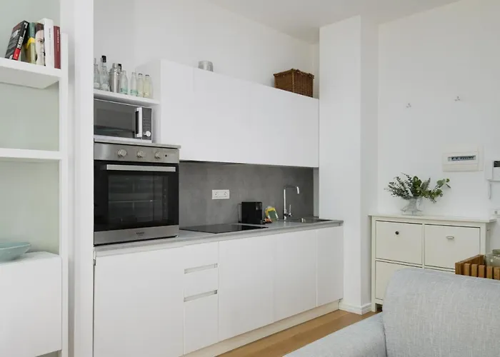 Easylife - - Piazzale Segrino - Isola * מילאנו