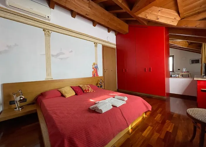 The Pretty Attic Milan