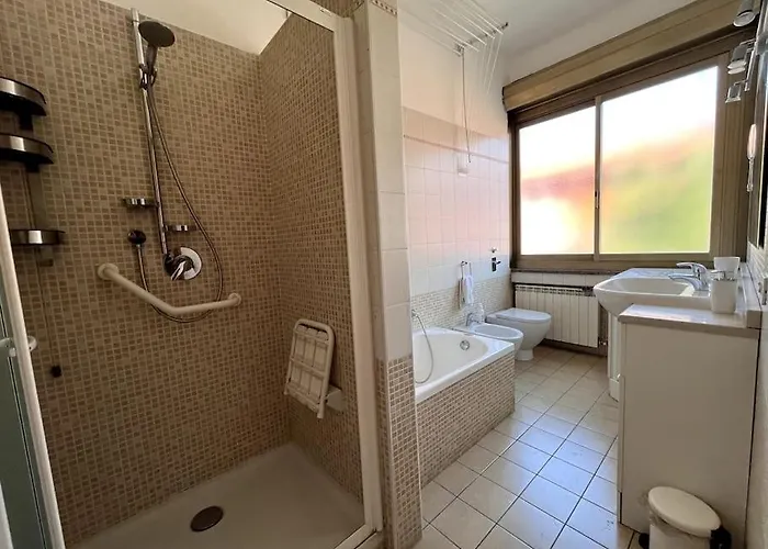 - Magistretti. Ampio Bilocale