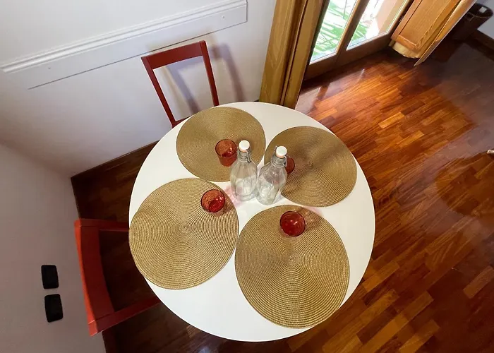 Apartment The Pretty Attic *