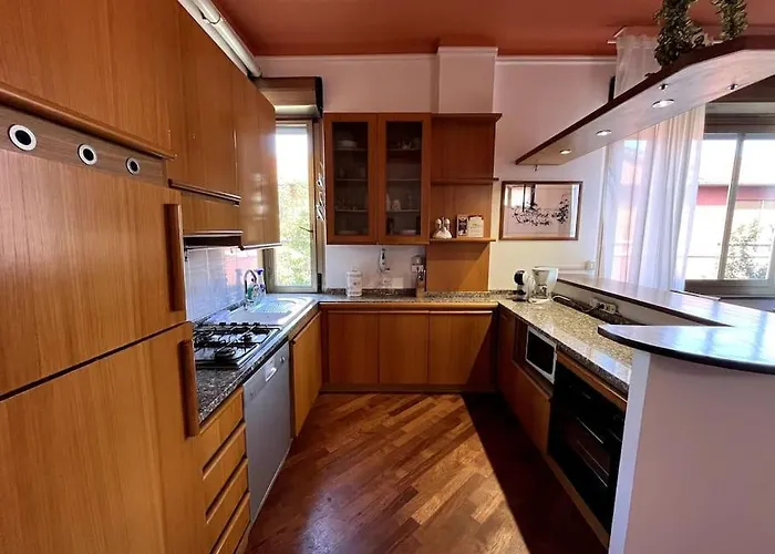 - Magistretti. Ampio Bilocale Apartamento *