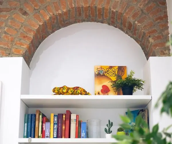 The Red Bricks - Tricolore San Babila