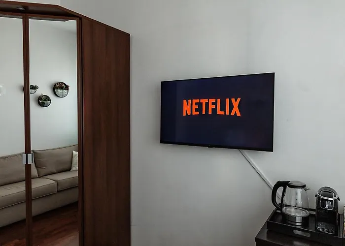 Dehomes - Porta Nuova Business *