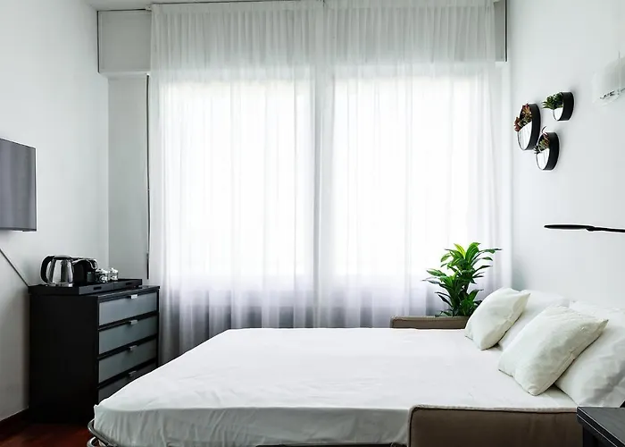 Dehomes - Porta Nuova Business Apartmán