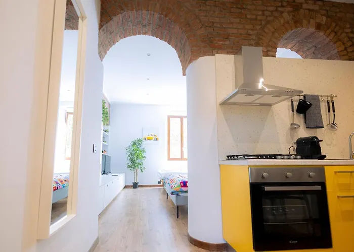 The Red Bricks - Tricolore San Babila *