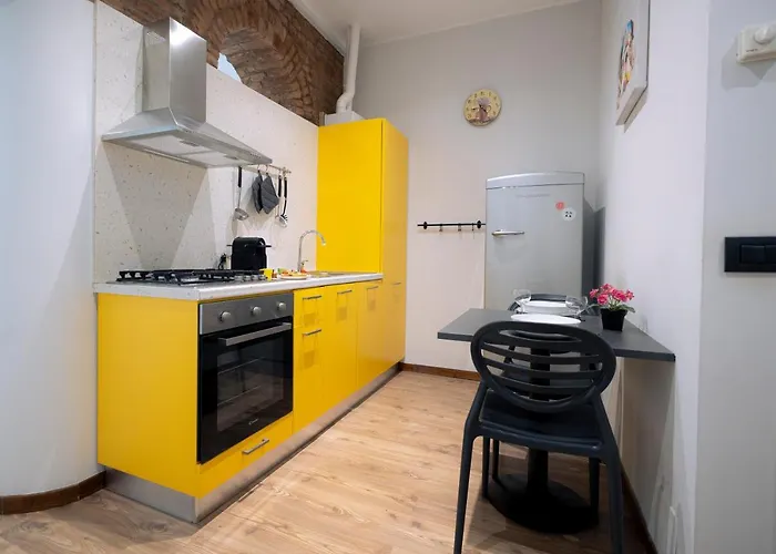 The Red Bricks - Tricolore San Babila *