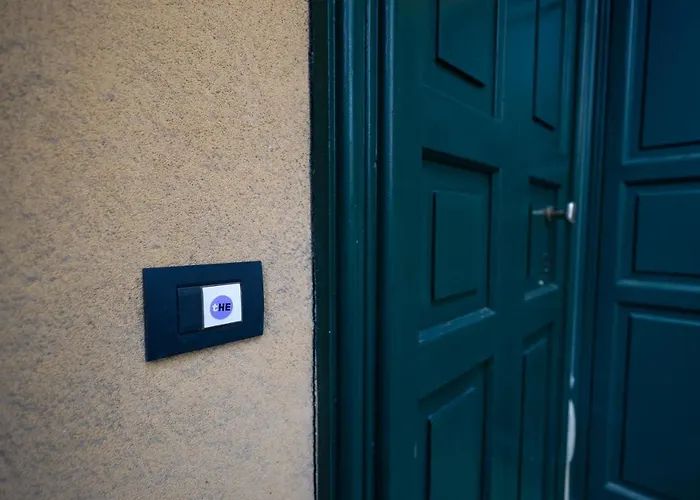 The Red Bricks - Tricolore San Babila Mediolan