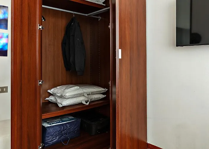 Dehomes - Porta Nuova Business