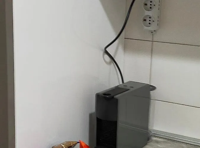 Cir 015146-cni-01484 *