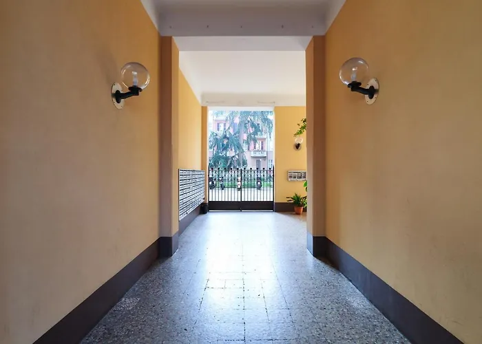 Primopiano - Tibaldi Lägenhet Milano