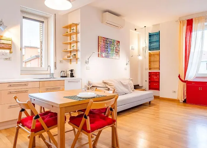 Guest Planet - Grazioso Bilocale Bande Nere M1 Apartman *
