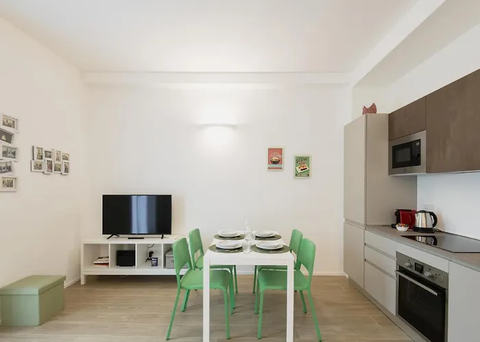 Easylife - Milano- Privata Angera 10d -