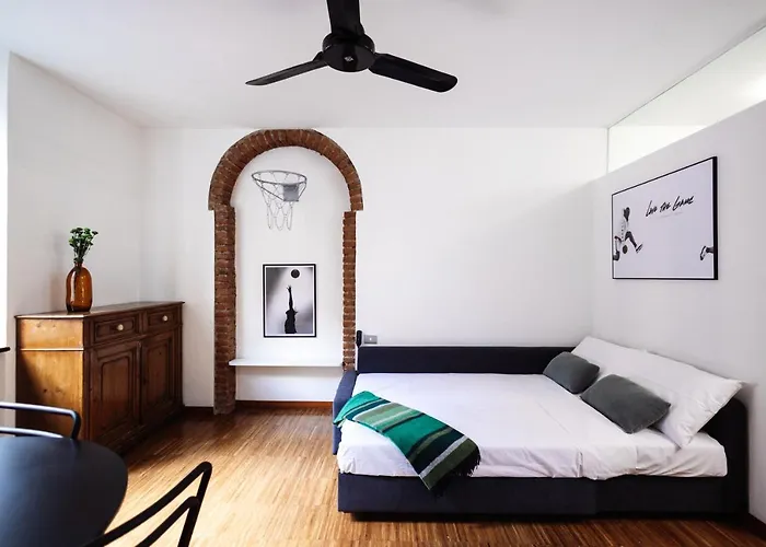 The Of Fame - Bosco Verticale View Milaan