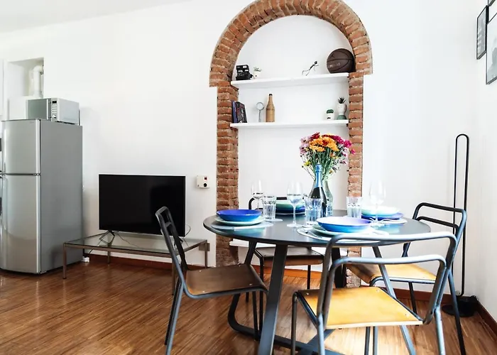 The Of Fame - Bosco Verticale View Milaan