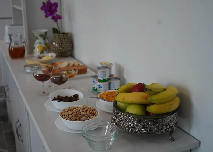 Welcome בית הארחה *