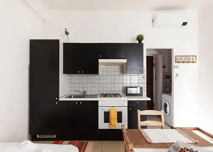 Youhosty - Lodi 12 D