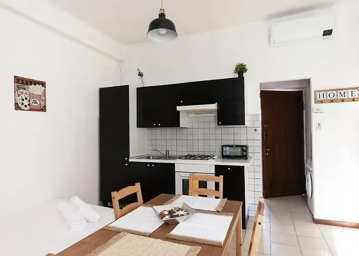 Apartament Youhosty - Lodi 12 D *
