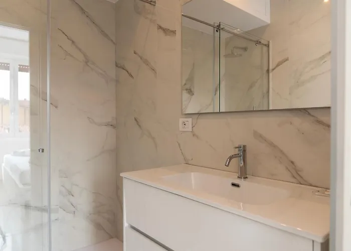 Youhosty - Gioia 1 Big