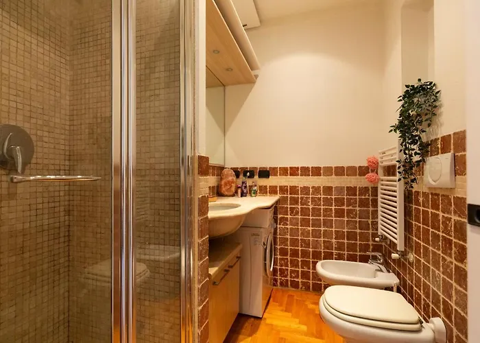 Pit Stop - Navigli * Milán