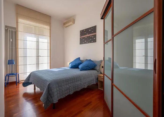 Brera Porta Nuova Flat By Interhome *