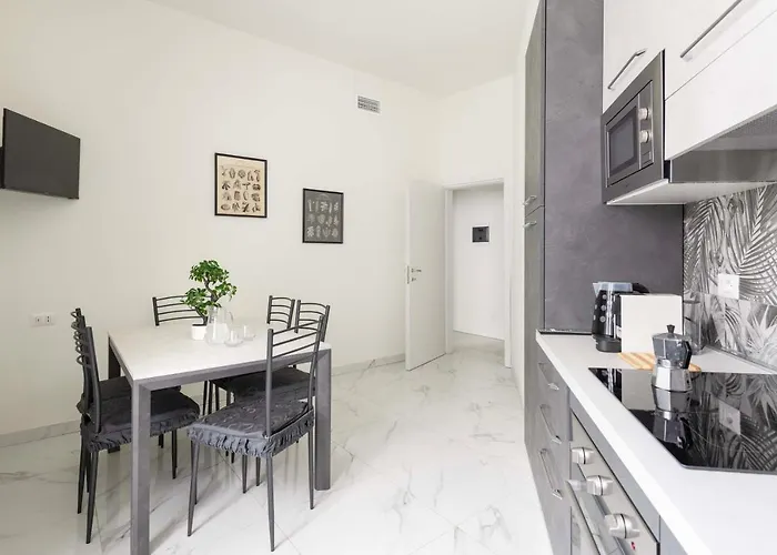 Voyager - 6 Guests, 2 Bd & 2 Bh, Neighborhood 아파트 밀라노