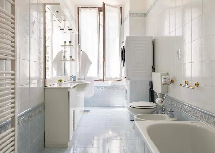 Voyager - 6 Guests, 2 Bd & 2 Bh, Neighborhood Appartement Milan