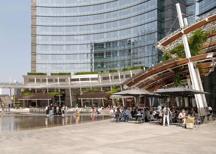 Voyager - 6 Guests, 2 Bd & 2 Bh, Neighborhood Milan