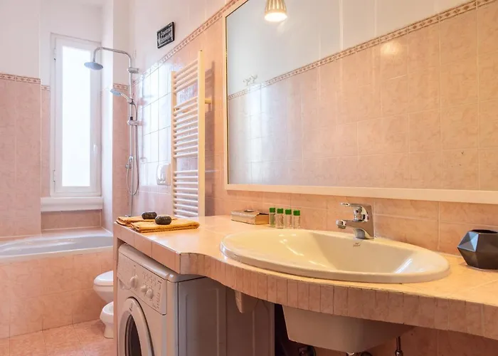 Lodi Flexyrent Wifi Aircon *