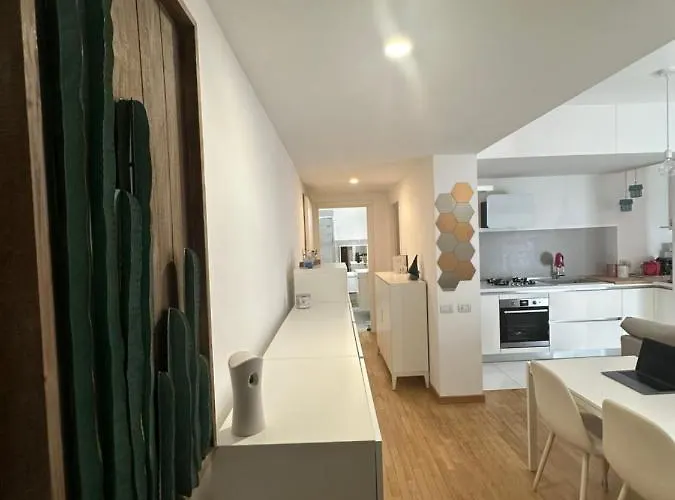 Apartment Be-c0 Bicocca Luxury Garden *