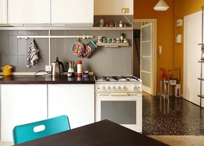 Isola Centro Bilocale Su 2 Livelli Free Wi-fi Apartmán *