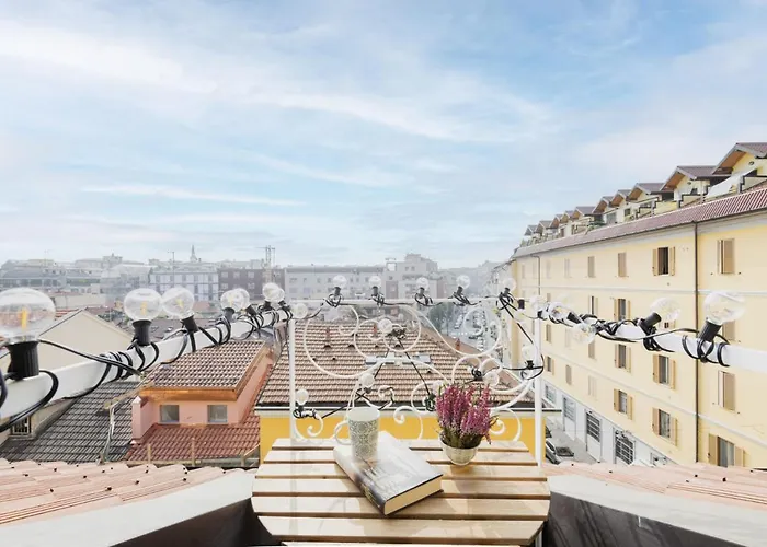 Apartment Easylife - - Sottocorno 5a - Historic Center Milan