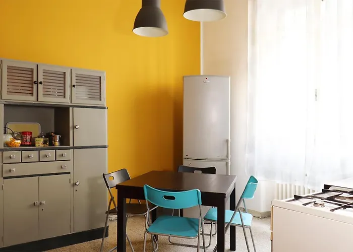 Isola Centro Bilocale Su 2 Livelli Free Wi-fi * Milán