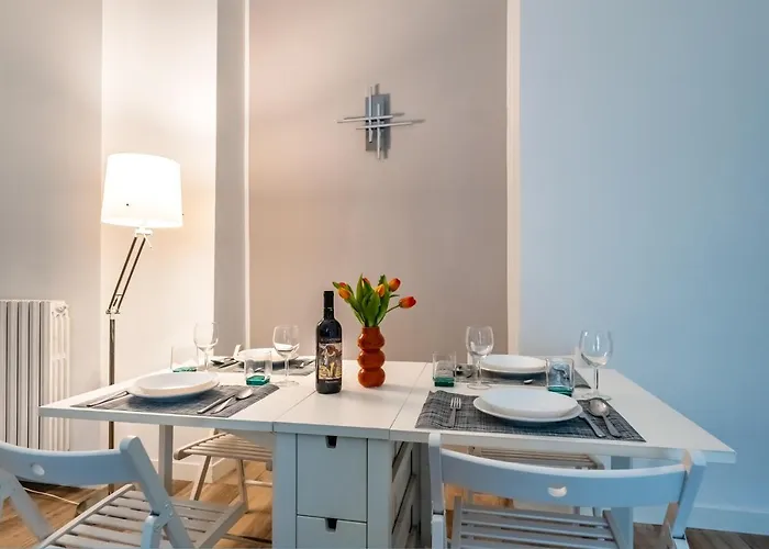 Politecnico/duomo Eleganza, Design E Comfort *