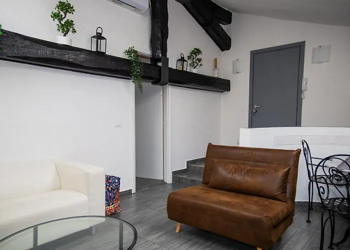 Hosting Dreams Attics - Duomo Appartement *