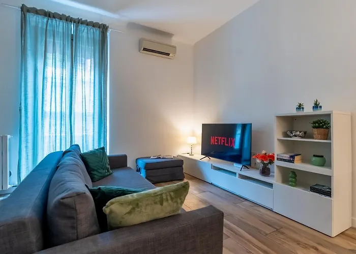 Politecnico/duomo Eleganza, Design E Comfort Lägenhet