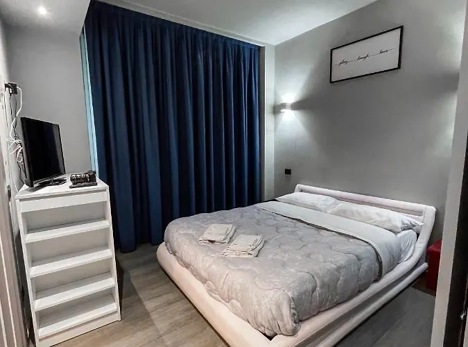 Bubi House Moscova * ميلان