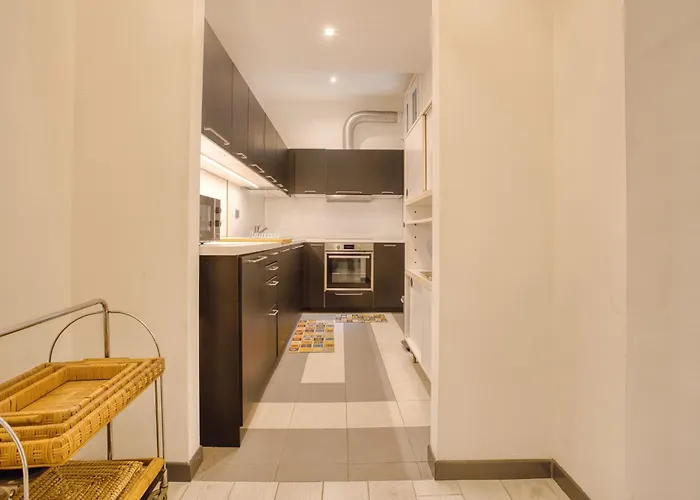 Joivy Wonderful Apt Next To Sforzesco Castle Milano