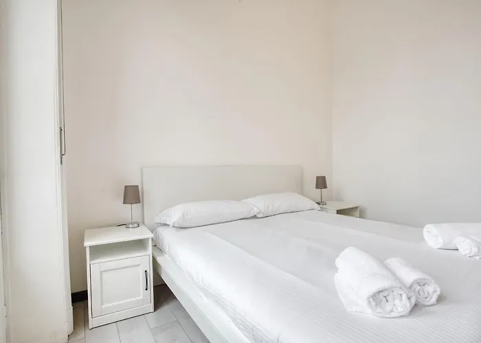 Joivy Wonderful Apt Next To Sforzesco Castle Lägenhet Milano