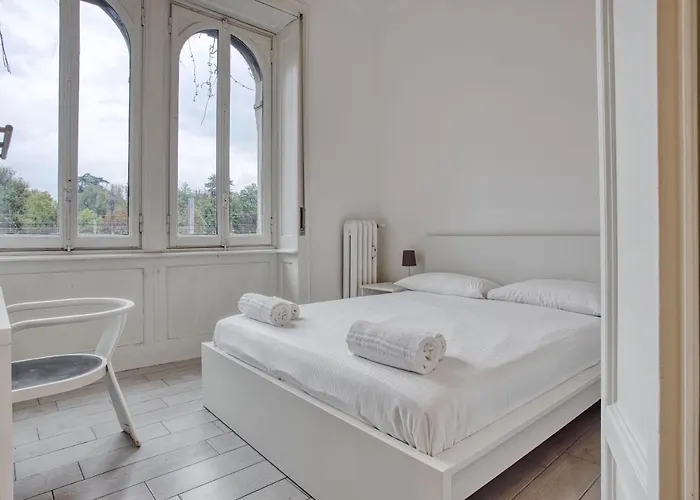 Apartment Joivy Wonderful Apt Next To Sforzesco Castle Milan