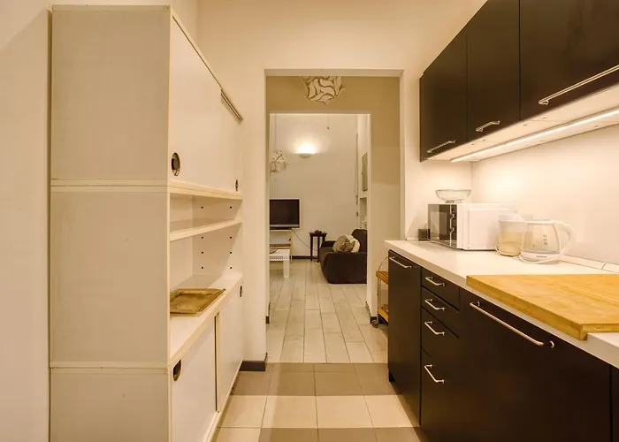 Daire Joivy Wonderful Apt Next To Sforzesco Castle *