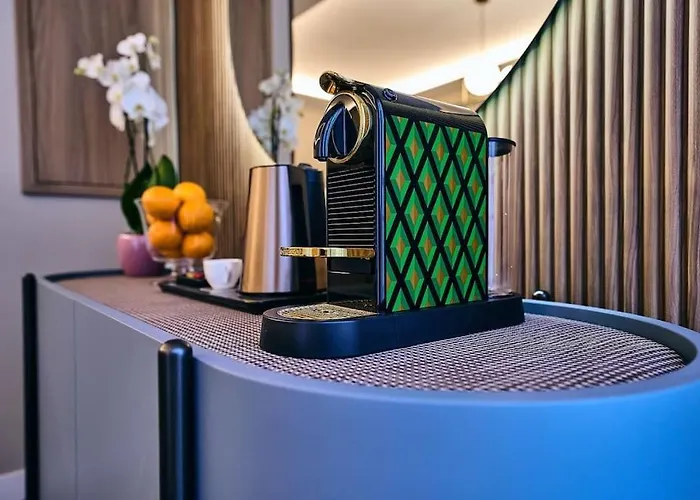 Contempora - Two Bedrooms Monet Apartament Mediolan