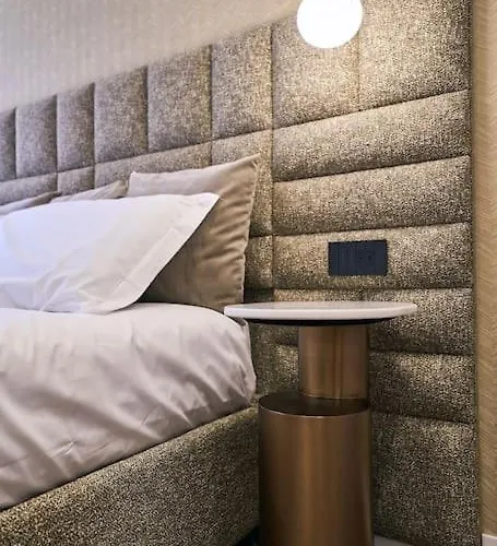 Contempora - Two Bedrooms Monet Apartament