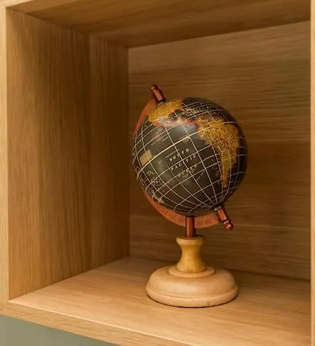 Charmy & Cozy Panoramic Flat 50m From M4 Stop Appartement