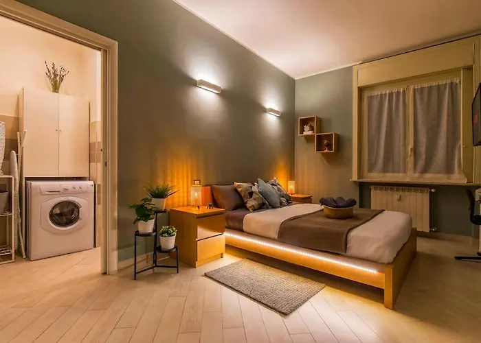 Charmy & Cozy Panoramic Flat 50m From M4 Stop