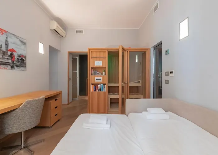 Ihost Luxury Center - Bellini 4 *