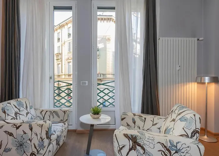 Ihost Luxury Center - Bellini 4 فندق ميلان