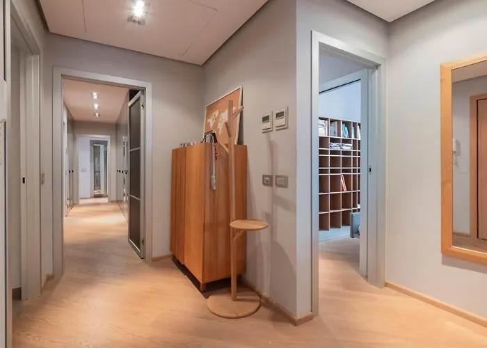 Ihost Luxury Center - Bellini 4 * ميلان