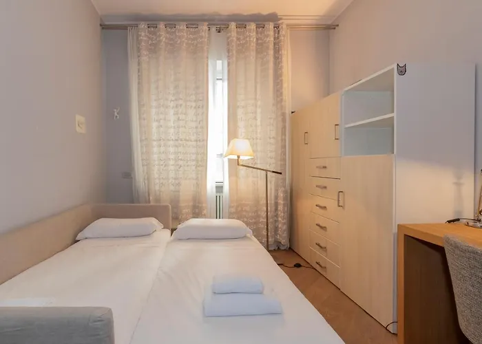 Ihost Luxury Center - Bellini 4 Hotel *