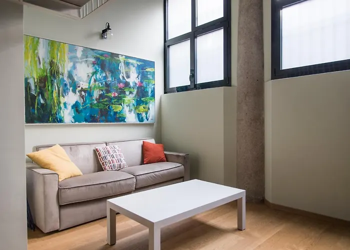 Youhosty - Lambro12 * Milão